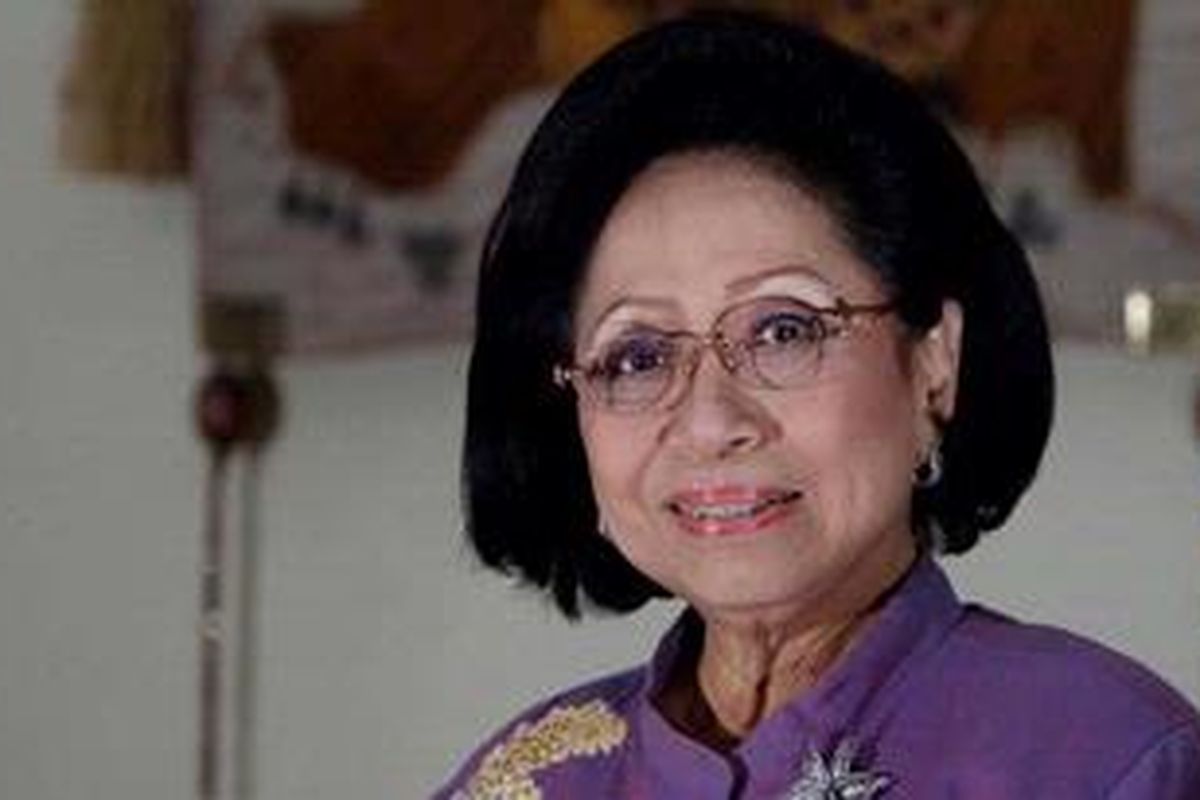 Dr Martha Tilaar membangun bisnis kecantikan dari Martha Salon berukuran 4x6 di garasi rumah, hingga kini memiliki gerai Martha Tilaar Shop yang tersebar di sejumlah kota di Indonesia dan satu gerai di Singapura. Menyongsong AFTA 2015, Martha Tilaar Shop membuka peluang bisnis franchise agar produk lokal semakin mendunia, setidaknya menguasai kawasan Asia Pasifik.