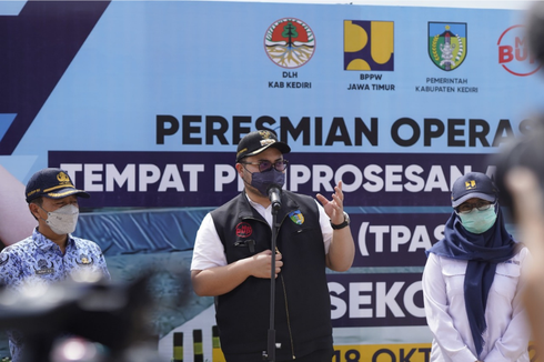 Atasi Permasalahan Sampah, Bupati Kediri Resmikan Pengoperasian TPAS Sekoto