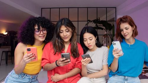 Apa Kata Pemilih Pemula Gen Z di Pilkada Jateng? Simak Jawabannya...