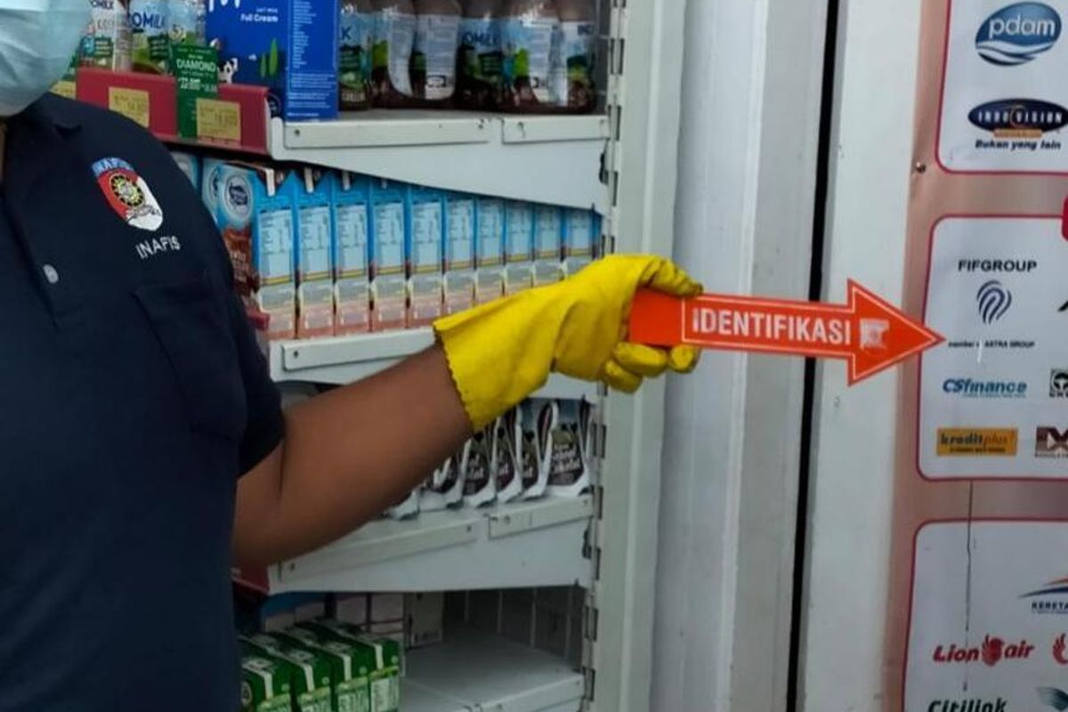 Polisi sedang menyelidiki kasus perampokan bersenjata di Minimarket Jalan Raya Pondok Rajeg, Kecamatan Cibinong, Kabupaten Bogor, Jawa Barat, Rabu (29/3/2023).