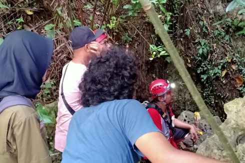 Mahasiswa Pecinta Alam FK UNS Jatuh ke Luweng Braholo Gunungkidul