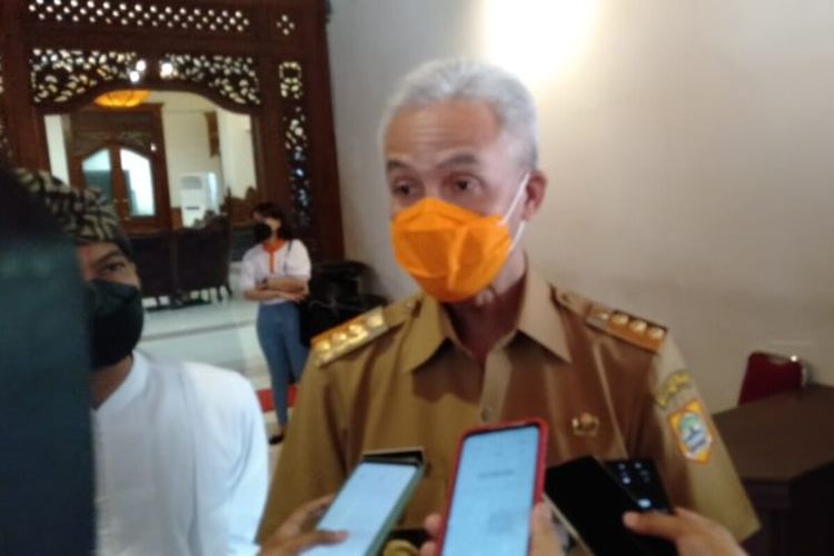 Gubernur Jateng Ganjar Pranowo di Solo, Jawa Tengah, Senin (29/3/2021).