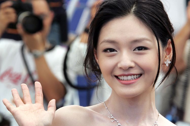 Foto : Pernah Punya Hotel atas Namanya, Kekayaan Barbie Hsu Disorot