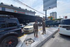 Satpol PP Tegur Pemilik Showroom yang Parkirkan Mobil Jualannya di Trotoar Margonda
