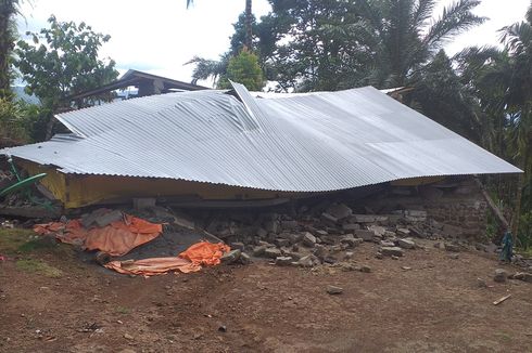 Cerita Korban Gempa Pasaman Bolak-balik ke Kantor Desa Minta Bantuan tapi Tak Dapat