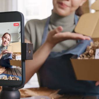 Ilustrasi live streaming