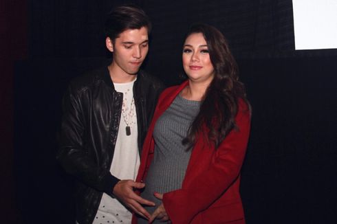 Celine Evangelista dan Stefan William Bingung Pilih Nama untuk Anak