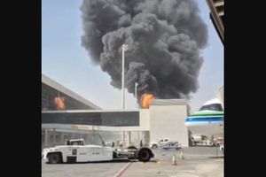 Bandara Riyadh Kembali Diserang, Ratusan Penerbangan ke Arab Saudi Terganggu