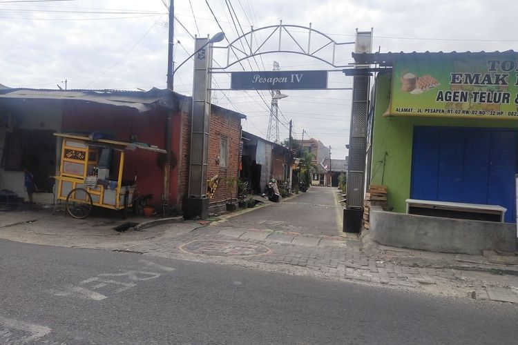 Rumah Jagal Anjing di Kampung Pesapen, Sumur Welut, Kecamatan Lakarsantri Surabaya,