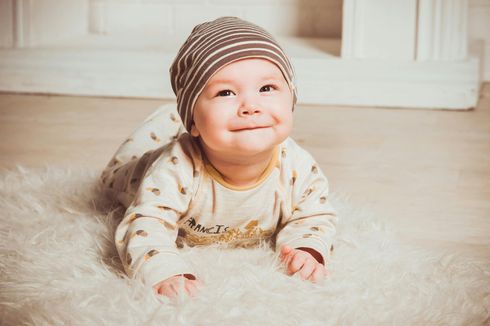Tips Stimulasi Bayi 6 Bulan agar Cepat Aktif dan Responsif