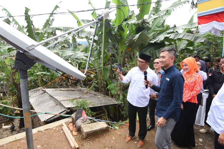 Wifi gratis untuk 600 desa di Jabar.