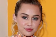 Minggu Depan Miley Cyrus Rilis Lagu Asmaranya dengan Liam Hemsworth