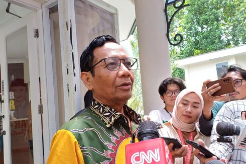 Dibantah Siti Nurbaya soal Deforestasi Hutan, Mahfud: Bukan Salah, tapi Beda Data yang Dipakai