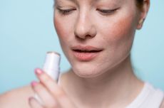 Selain di Wajah, Perlukah Pakai Sunscreen di Bibir?