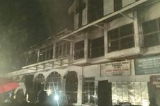 Gereja Alfa Omega di Manado Ludes Terbakar