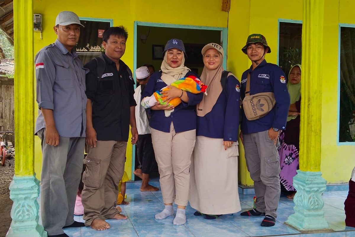 Petugas KPPS di Bondowoso melahirkan saat bertugas dalam pemungutan suara Pemilu 2024