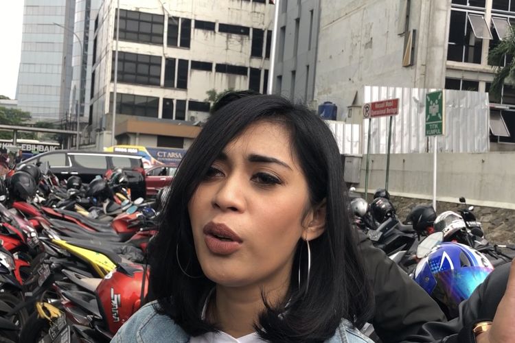 Karen Idol saat ditemui di kawasan Tendean, Jakarta Selatan, Kamis (28/11/2019). 
