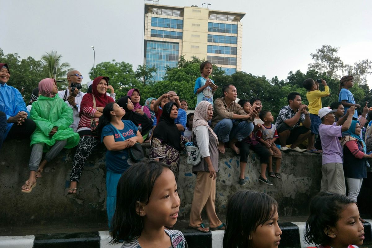 Parade aparatur pemerintahan Kota Bekasi, Minggu (10/3/2019).