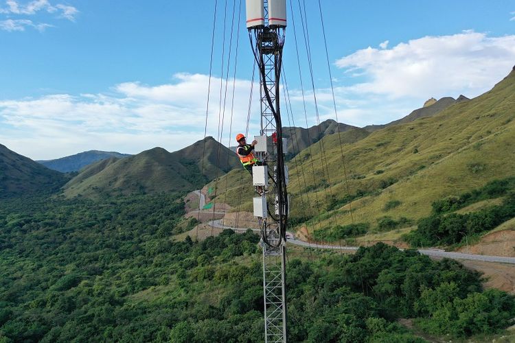 Telkomsel telah melakukan optimalisasi kapasitas dan kualitas konektivitas di 16 area sekitar kawasan Labuan Bajo untuk mendukung kelancaran pelaksanaan Konferensi Tingkat Tinggi (KTT) ke-42 ASEAN pada Selasa (9/5/2023) hingga Kamis (11/5/2023). 