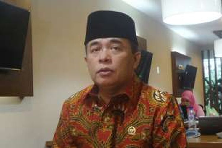 Ketua DPR Ade Komarudin di Kompleks Parlemen, Senayan, Jakarta, Jumat (19/8/2016)