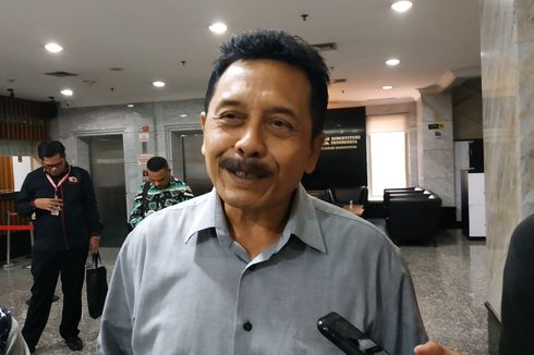 Hakim Guntur Hamzah Disanksi, MKMK Sebut Perubahan Substansi Putusan Wajar