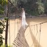 Jembatan Gantung Berusia 30 Tahun Putus, 17 Warga Tercebur ke Sungai