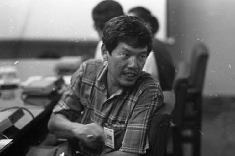 ARIEF BUDIMAN Sosiolog, aktivis demonstran tahun 66, kelahiran Jakarta, 3 Januari 1941 dengan nama Soe Hok Djin. Tahun 1968 lulus Fakultas Psikologi, Universitas Indonesia, tahun 1980 meraih Ph.D dalam bidang sosiologi dari Universitas Harvard, Amerika Serikat.