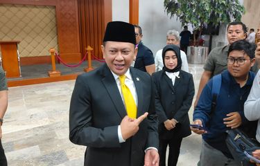Ketua MPR RI sekaligus Wakil Ketua Umum Partai Golkar Bambang Soesatyo atau Bamsoet ditemui di Kompleks Parlemen Senayan, Jakarta, Jumat (8/3/2024).