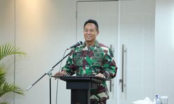 “All Out” Dukung Pertanian, TNI AD Bantu Pengolahan Lahan untuk Program Food Estate