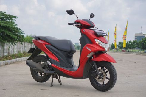 Pilih Mana, Honda Vario 125 atau Yamaha Freego