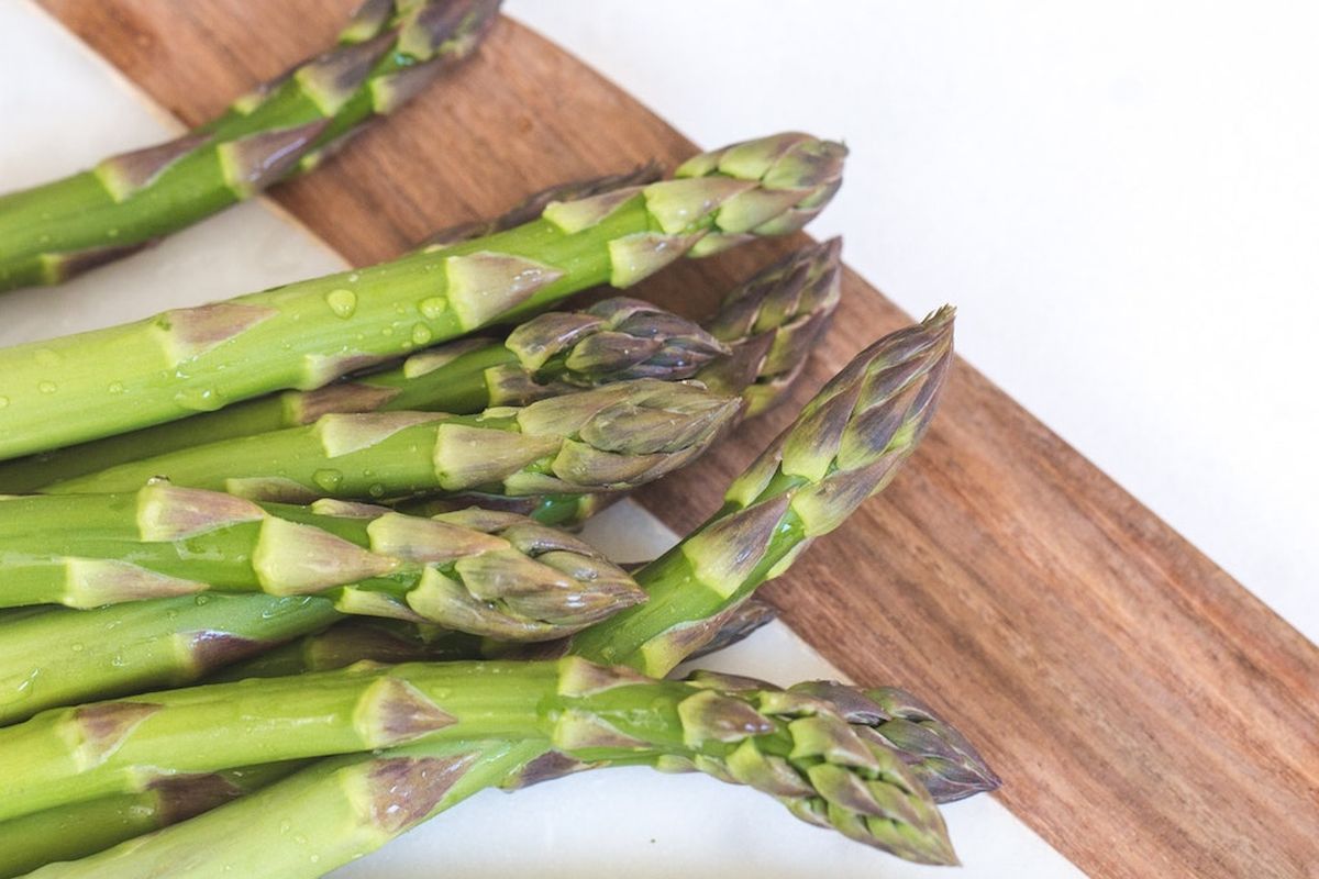 Ilustrasi asparagus. 