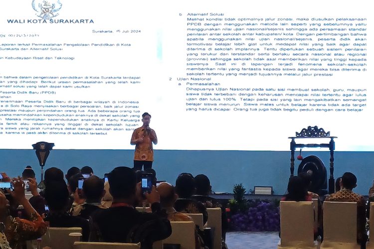 Gibran Cerita Pernah Surati Nadiem Makarim soal Masalah Pendidikan di Solo, tapi Tak Direspons