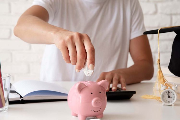 Gaji Naik tapi Enggak Bisa Nabung? Simak 6 Tips Ini Biar Tabungan 