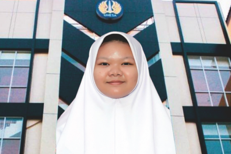 Cintania Imani Al-Quranisa berhasil diterima lewat jalur SNBP 2024 di Universitas Negeri Surabaya (Unesa) di usia 16 tahun kurang sehari.