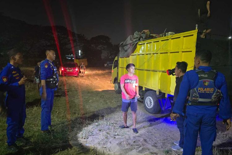 Penyelundupan 21 Ton Solar Ilegal Lewat Sungai Musi Digagalkan, Polda Sumsel Tangkap 5 Pelaku