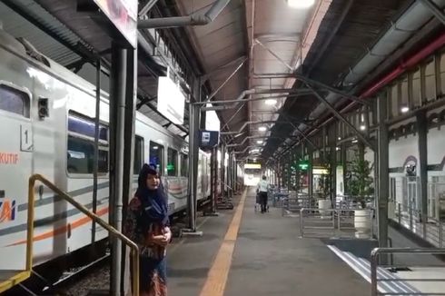 Stasiun Tawang Semarang Mulai Beroperasi Lagi, 10 Kereta Masih Dibatalkan