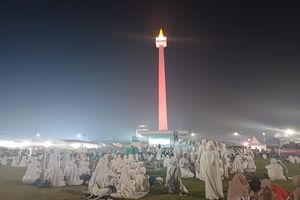 'Enggak Ada Lagi Korupsi, Enggak Ada Lagi yang Putus Sekolah', Doa Warga di Zikir Kebangsaan Monas