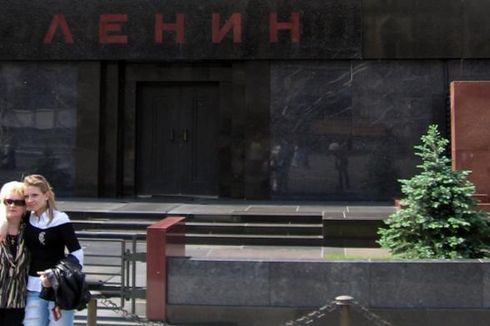 Diungkap, Mahalnya Biaya Perawatan Jasad Lenin di Mausoleum Kremlin 