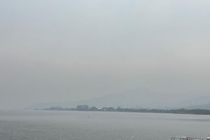 BMKG Sebut Kabut Asap di Sulbar Kiriman dari Kalimantan, Maluku dan Papua
