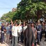 Massa Lempari Sekuriti di Pekanbaru dengan Batu, Berawal dari Penertiban Pedagang Kaki Lima