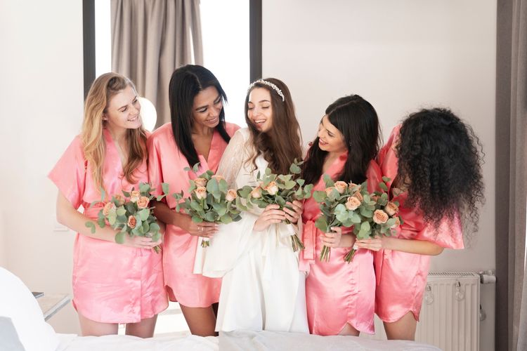 7 Sifat Istimewa Pencinta Warna Pink, Punya Empati Tinggi