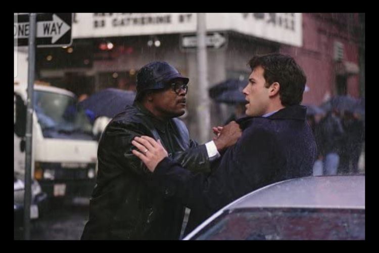 Ben Affleck dan Samuel L. Jackson dalam film Changing Lanes (2002)