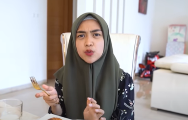 Alasan Ria Ricis Pecat Karyawan gara-gara 3 Potong Roti Keset ...