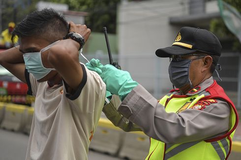 Satpol PP Setor Rp 2,47 Miliar ke Kas DKI Jakarta dari Denda Pelanggar PSBB