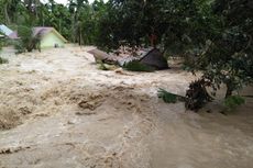Rumah-rumah Hanyut Akibat Banjir di Aceh Utara
