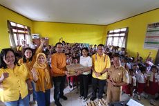 Tim Kampanye Prabowo Gibran di NTT Bantu Makanan Bergizi untuk Anak SD di Selatan Indonesia