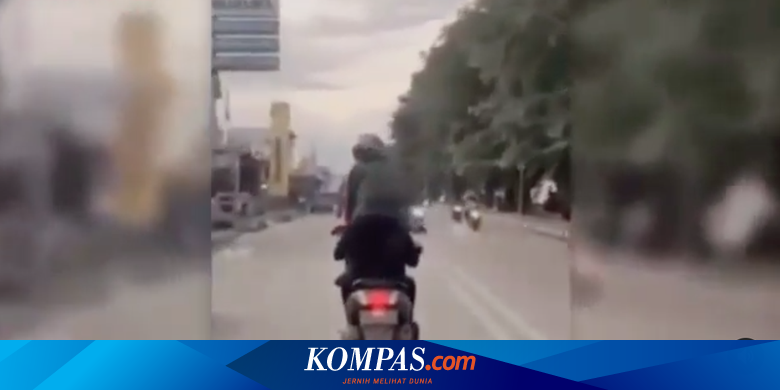 Masih Ada Saja Pengendara Motor yang Akrobat di Jalan Raya - Vimarsana News