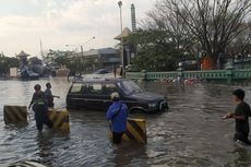 Mobil Terabas Banjir Rob, Jangan Lupa Langsung Cuci Kolong