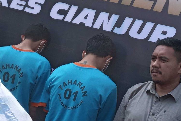 Polres Cianjur meringkus operator judi online yang berhasil diringkus di sebuah rumah kontrakan.