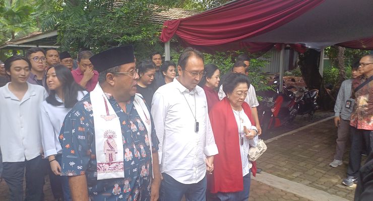 Canda Megawati ke Pramono jika Menang: Setiap Hari Akan Tanam Pohon di Jakarta